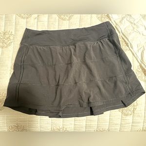 Lululemon Pace Rival Mid-Rise Skirt- Black Size 8 Tall